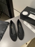 Chanel经典芭蕾舞鞋 皮底 ： Size：34 35 35.5 36 36.5 37 37.5 38 38.5 39 39.5 40 40.5 41 41.