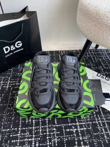 代购级 Dolce&Gabbana杜嘉班纳 D&G2024新品 专柜新款运动鞋厚底休闲鞋 爆款系列 厚底休闲鞋DG 标志性代码与元宇宙相遇，赋予品牌 DNA 未