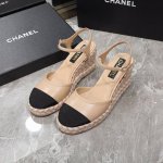 工厂p价p 顶级版本 Chanel 香奈儿 麻绳撞色大底坡跟凉鞋 夏天一定要入的凉鞋系列 可文艺可时髦 穿搭率实在太高了 坡跟在拉长腿方面真的Yyds 百搭舒适