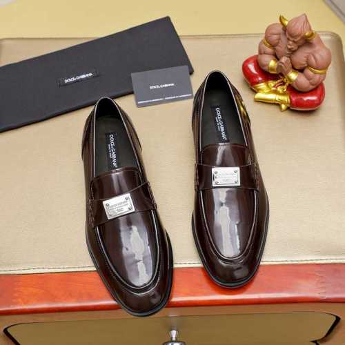 D&G 杜嘉班纳 新款男士时尚休闲套脚鞋官网原版1:1开模，原单品质做工精细，高端奢华鞋面采用进口意大利，丝光牛反毛水染皮内里橡胶耐磨防滑大底，穿着舒适百搭款式