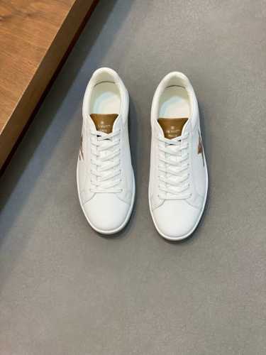 Louis Vuitton 路易威登 -高端品质 原单 -鞋面：纳帕小牛皮、高周波品牌Logo -内里：牛皮内里、牛皮垫脚 -大底：舒适Tpu成型大底 -超高品
