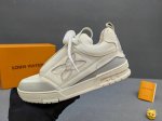 实价： 奢品Trainer休闲运动鞋，运动鞋记录设计师 Virgil Abloh 由复古篮球鞋激发的经典创意，此次拼接光滑牛皮革和 Monogram 压纹粒面牛