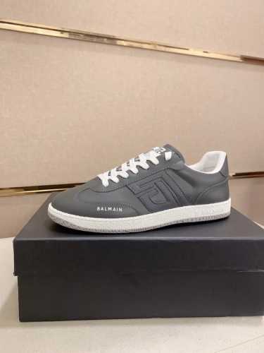 工厂价: BALMAIN 巴尔曼 男士系带板鞋 专柜同步 鞋面:进口优质头层牛皮，缤纷色彩复杂工艺品，进口水染羊皮内里 羊皮垫脚 鞋底：原厂特供原版底，TPU独