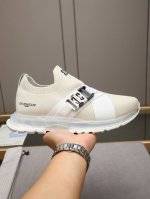 飞织款+气垫系列Givenchy纪梵希2025春夏新款Spectre低帮休闲运动男鞋 3色有货 这款精选弹力透气飞织，饰以交叉式同系配色松紧带和织带饰带，配有银