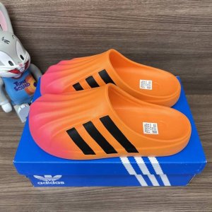 Adidas Originals Adifom Superstar 舒适 防磨包头拖鞋男女同款 橙红色。 码数36-45码 偏小一码