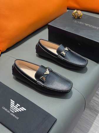 商品名称：Armani 阿玛尼 正规码数: 38-44 豆豆鞋 商品材料：精选 牛皮鞋面，柔软羊皮垫脚；原厂特供大底。 - 点击图像关闭