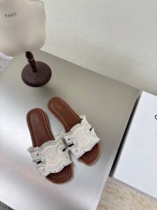 celine 夏日专属 流苏工艺 凯旋门系列 经典拖鞋 赛琳 家族元素设计 Logo 米白色 立体绣花 而成 立体感十足 对标对版 边缘流苏工艺 舒适高端 内里