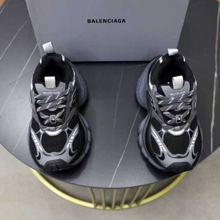 出厂价Pp： Balenciaga巴黎世家 Cargo 6Xl Sneakers 圆头系带 低帮生活网布系带低帮走秀复古 Balenciaga始终站在时尚前沿 - 点击图像关闭