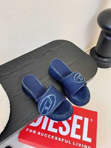 diesel是意大利牛仔时装品牌 Diesel不仅是时尚服饰品牌 它更代表一种生活方式 年春夏新品Diesel后弹力尖头高跟鞋 f W24最性感鞋子大奖颁给Di