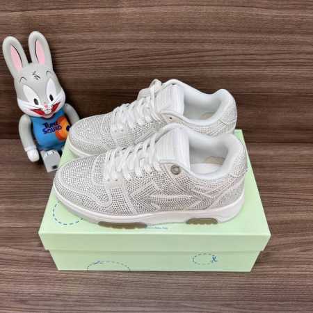 顶级版本Off-White Out Of Office 低帮滑板鞋情侣款银满钻。 Off-White箭头符号、Ziptie 标签、1Ogo印花等经典元素皆在此呈 - 点击图像关闭