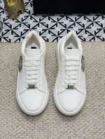 Philipp Plein-菲利普普来因 普来因，经典回归，要好货的看过来，专柜啥样我啥样，从皮料到细节，堪称精品！请用心感受纯手工制造的品质！奢华尊贵那是必须