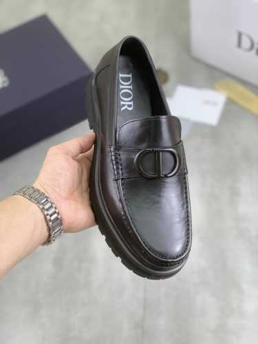 工厂价 实价 水染牛里 Dior 迪奥 原版1:1复刻！顶级意大利代购！男士商务休闲皮鞋，鞋面原版进口开边珠小牛皮，极致质感，绅士风范，内里进口水染牛皮，顶级意