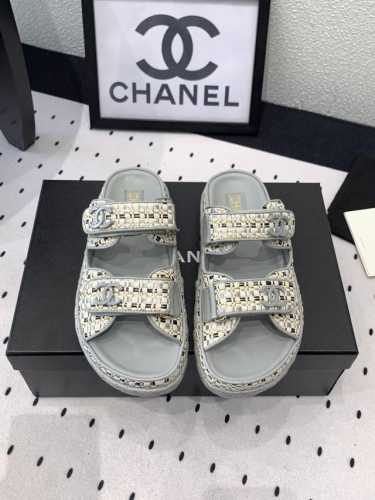 Chanel新款半拖沙滩鞋 高版本出货 上脚舒适超显腿型 夏季出行旅游必备单品 高密度编织鞋面 羊皮垫脚 原版开模大底 Size: 35-39 40 41订做