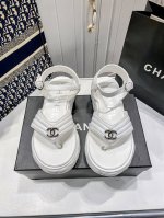 橙子出厂价p chanel 香奈儿春夏新款 菱格厚底夹脚凉鞋 小红书早春推荐 小香风25Ss 顶奢新品 厚底凉鞋 码数 35-40
