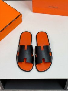 hermèS 真皮底 Size：38-44 45.46.47定制 爱马仕最高品质经典H拖鞋～高端男士凉鞋沙滩鞋拖鞋～专柜同步～原单代购货！原版进口鞋面牛皮内里牛