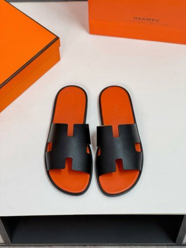 hermèS 真皮底 Size：38-44 45.46.47定制 爱马仕最高品质经典H拖鞋～高端男士凉鞋沙滩鞋拖鞋～专柜同步～原单代购货！原版进口鞋面牛皮内里牛