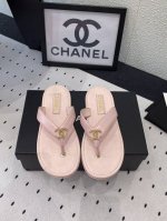 Chanel新款早春拖鞋 高版本出货 各大社交平台热门晒图 质感上脚是非常柔软舒服的 原版进口羊皮 混种羊皮垫脚 意大利真皮大底 Size：35-39 40 4