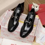 工厂p价 菲拉格幕 Ferragamo 新款男士休闲套脚鞋官网原版1:1开模，原单品质做工精细，高端奢华鞋面采用进口意大利头层牛皮皮内里橡胶耐磨防滑大底，穿着透