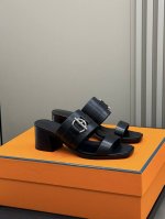 hermes Kute凉鞋新品 小牛皮高跟凉鞋 搭配标志性Glenan鞋扣 航海风格 打造都市优雅造型 鞋跟高度 6厘米 size 35-41