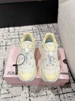 salomon Xt Whisper 萨洛蒙 户外休闲 运动鞋 原版购入开发 做货 全新演绎的专注于其空气动力学的外观上，标志性白色与奶油色带来都市风格 另一双
