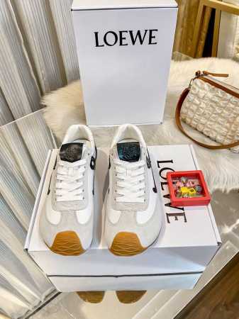 出厂 ，扣子配件+15 Loewe 罗意威2025早春新款 Ballet Runner 2.0芭蕾运动鞋阿甘鞋德训鞋 二代Ballet Runner升级2.0给 - 点击图像关闭