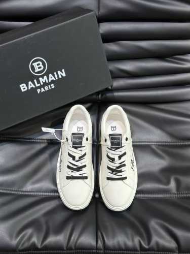 Balmai* 新款男士运动休闲鞋，时尚潮流，内里Y羊皮上脚非常舒适，极致柔软细腻，搭配巴尔曼专属鸡眼五金扣，Tpu大底，流线形男鞋！高档精品别错过！ Size