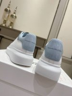 专柜新款 春夏冰蓝漆皮风 羊里 女款 男款 顶级高端版本Alexander Mcqueen 亚历山大麦昆 Ss 新款 阔型运动鞋小白鞋休闲鞋新色 后尾巴真的是太