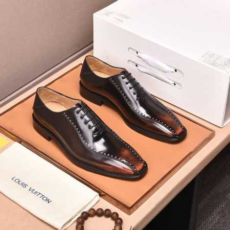 调工厂P价 男装男鞋 运动原单 水染牛里 Louis Vuitton* 高端 路易威登 专柜最新款 正装商务皮鞋原版最高品质！进口意大利小牛皮面料牛皮内里 原版 - 点击图像关闭