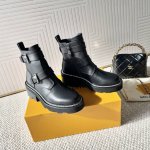 510 Loui* Vuitto* L驴牌年新款 Beaubourg切尔西短靴子 机车风厚底马丁靴 跟高:4Cm 码数 35-39订做34.40.41