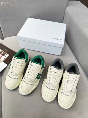 冲量价: 男+10 男女同款。 3 足下工业潮流面包鞋，原版购入开发 做货 FOOT INDUSTRY新款厚鞋舌板鞋，以滑板鞋为基础，复古白灰配色 毛巾布填充出