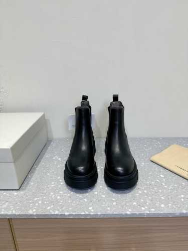 短靴 Brunello Cucineli ss24 new arrival 秋冬新款 弹力一脚蹬 中筒靴 上脚帅气舒适 秋冬一定要有一双Bc的战靴 BC家的品牌