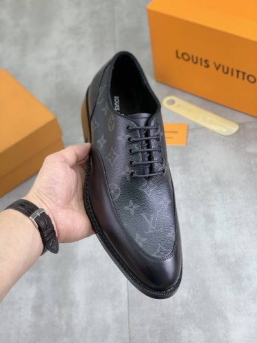 出厂价pp 实价 Louis Vuitton 水染牛里 原单 新款Lv路易威登 * 顶级版本 Lv经典皮鞋 选用进口原版小牛皮 原版真皮边条拼接耐磨高端橡胶大底