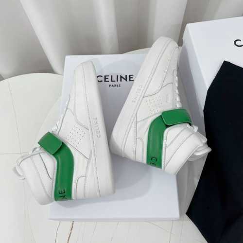 Celine赛琳~~全新升级版情侣款小白鞋系列；低帮 中帮 高帮运动鞋，魔术贴板鞋，休闲鞋 充满街头感的一双鞋子，拼色设计非常赞，这款鞋有它自己独特的设计，皮革