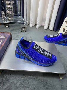 商品商标: Dolce&Gabbana 杜嘉&班纳 正码码数: 38-44 45定做 商品材料: 飞织布料鞋面 烫钻工艺 羊皮垫网布内里 鞋底 原厂特供原版橡胶