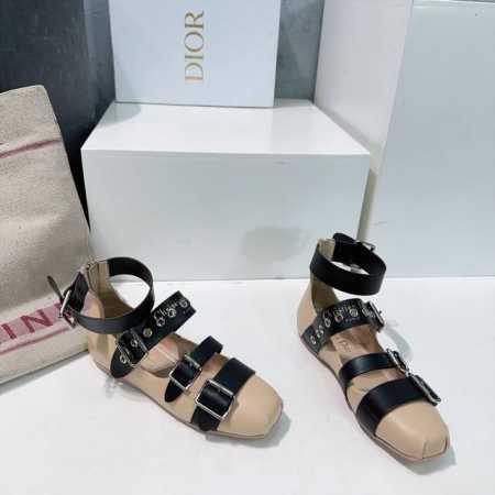 高品质出厂 ！顶级品质Dior 迪奥25春夏新款玛丽珍罗马扣带方头芭蕾舞乐福鞋！一眼就想要玛丽珍单鞋简单大方‘低调奢华！配上醒目的Chanristian Dio - 点击图像关闭
