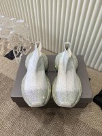 Balenciaga 巴黎世家3Xl镶钻袜子鞋复古休闲运动鞋 推出探索时尚界对于原创与挪用的概念、以全新系列致敬传承与经典，以标志性 Balenciaga 廓形