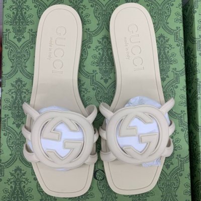橙子出厂价p gucci 古驰春夏新款 沙滩果冻鞋 镂空拖鞋 凉拖 原版开模经典双G鞋面 原版开模橡胶注塑一体成型 双层组合大底 码数 35-42