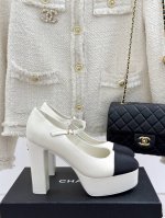 厂价 Chane*｜小香25p春夏新品 走秀双C防水台高跟鞋 个性时尚潮流 必入款 上脚不仅显腿细 而且显腿长 鞋面采用进口小牛皮 内里采用丝绸羊皮 意大利进口