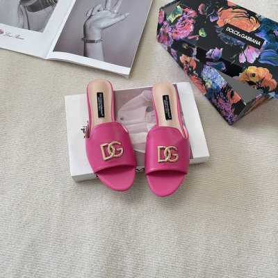 橙子出厂价p 杜嘉班纳 D&G 春夏新款 Dg金属扣平底拖鞋 休闲凉拖 码数 34-43