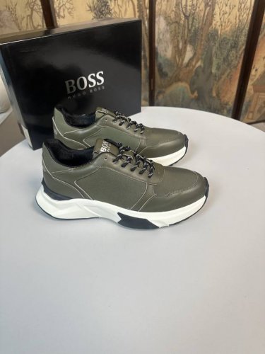 工厂p价 Boss 2025最新休闲运动鞋本款是官方主打款1:1质量 原厂名师制作 采用进口网布拼接牛皮舒适网布内里 原版pu超轻耐磨防滑1:1大底 完美楦型