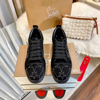 橙子出厂价p 男码10 定制款 christian Louboutin Cl低帮板鞋系列 铆钉 水钻 运动鞋休闲鞋红底鞋 情侣款 定做时间较长 请耐心等待 码数