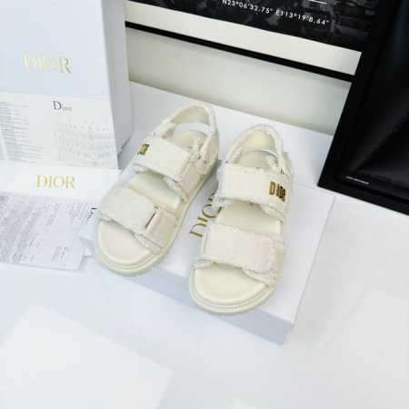 出厂价 女装女鞋 运动原单 Dior2024Act系列凉鞋震撼来袭原版1：1拆解，楦头、格板完美复刻正品原版开模五金，橡胶组合大底鞋型极其舒适百搭今夏小仙女必入 - 点击图像关闭
