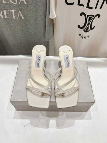 高版本出厂 JIMMY CHOO*｜JC 吉米周2025ss新款简约小猫跟拖鞋高跟鞋 原版套楦，完美的线条，简约大气上脚显气质粗跟舒适百搭，还能拉长双腿显高显瘦
