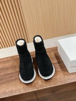女款Size：35-39 40 41定做不退换 克洛伊蔻依新款羊毛一体雪地靴 本季颜值爆表的酷潮靴 防滑双层加厚大底！穿上增高神器！