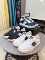 出厂价 阿玛尼 Armani 男士休闲鞋新款上市 鞋面头层牛皮真皮内里进口原版大底完美造型顶级品质，鞋面logo电绣显得鞋型饱满，立体感十足，舒适透气超级百搭