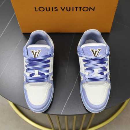 出厂价： 情侣款顶级原单 品牌： Louis Vuitton Lv.路易威登 材质： 原工厂牛皮材料1：1颜色 原板大底 舒适透气内里 款式类型：休闲经典款 等 - 点击图像关闭