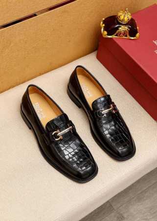 商品商标 Ferragamo 菲拉格慕 休闲皮鞋 正码码数: 38-44 45订的制 商品材料 精选 进口头层小牛皮圧花鞋面+原版五金扣 进口水染牛皮内里 强烈 - 点击图像关闭