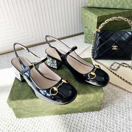 Gucci古奇2024年新款 GG马衔扣彩钻粗跟凉鞋 牛漆皮 真皮底 跟高:9.5cm 和5.5cm 正码:35-39订做34.40.41. - 点击图像关闭