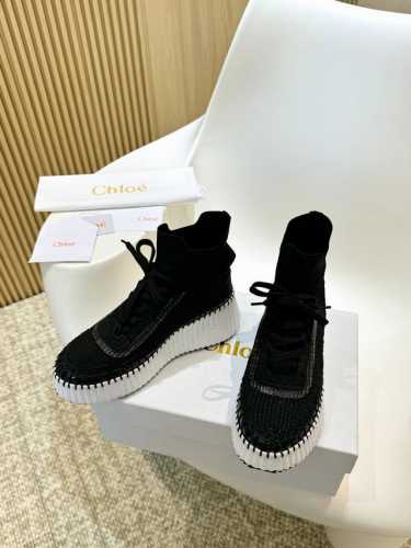2044春夏chloe 克洛伊,高帮,Nama Sneaker彩虹系列运动鞋、容祖儿和孙怡宋茜明星同款、原材料是可再生物料制作、全手工缝马克线、肉眼可见皆是手工