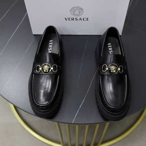 品牌：VERSACE 范思哲 标准码：男码38-44 45定做 等级：原单品质 材料：原版牛皮 牛皮内里 耐磨轻便柔软大底 款式类别：男士时尚套脚 商务休闲皮鞋